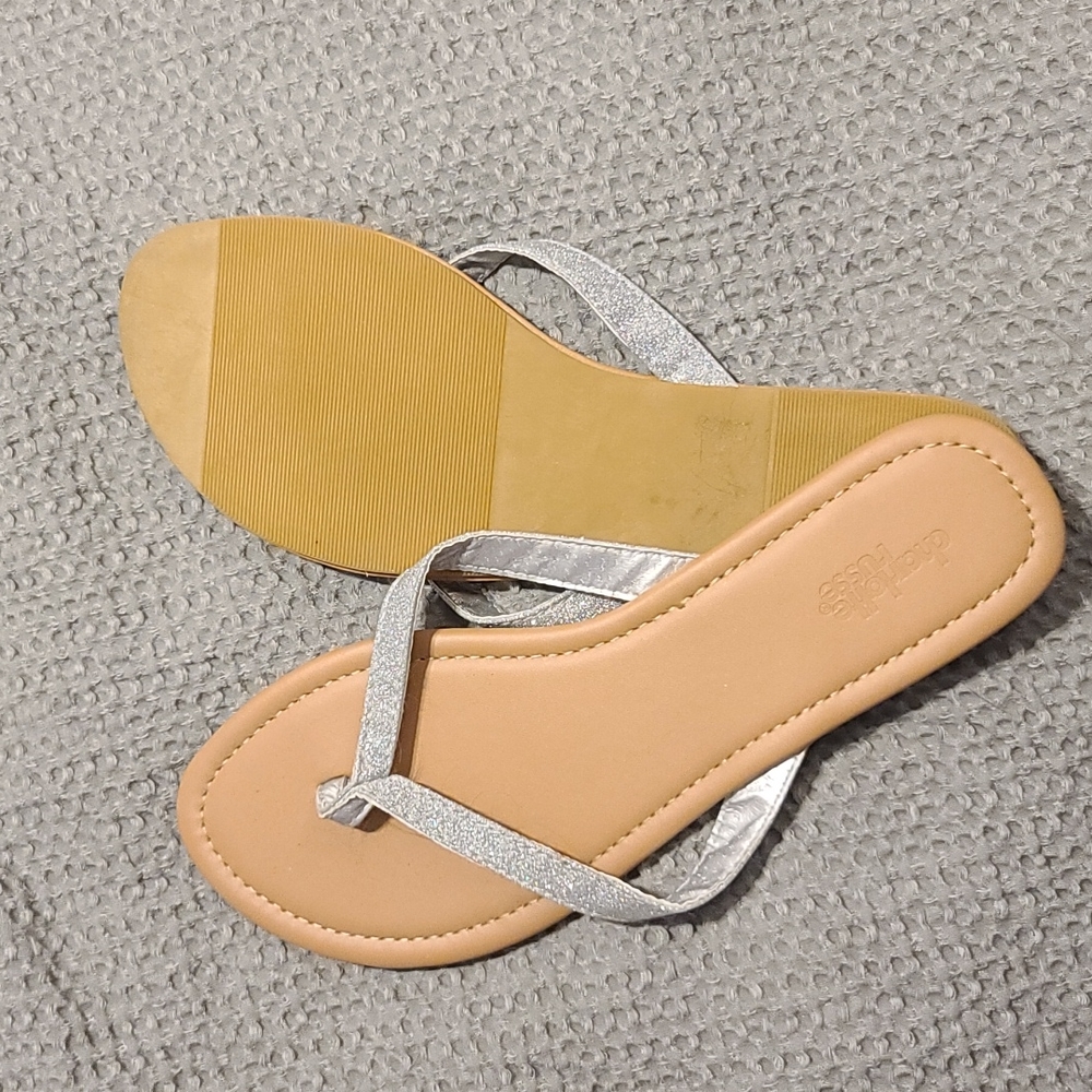 Flip flops